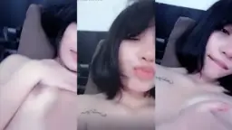 Kak Effy Di Vcs Mangolive Main Payudara Sambil Menggoda