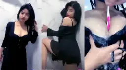 Aulmii Mandi Live Basah Menggoda