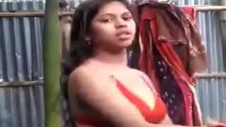Gadis Panas Merekam Adegan Mesra Ala Desi Bangla Untuk Pacar Kesayangannya