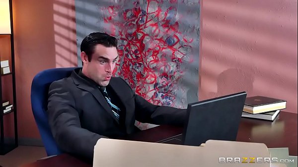 Ngewe Di Kantor, Tete Gede Ava Riley Bikin Nagih