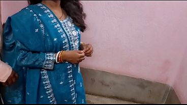 Cewek Pembantu Desi India Kena Hukuman, Ngentot Pertama Kali Kasar, Memek Sempit Digenjot Habis-habisan