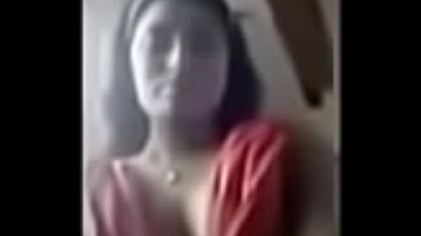 Tontonan Payudara Cewek India Yang Bikin Ngiler