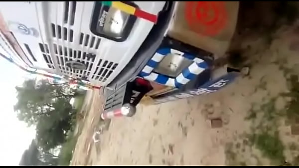 Ngentot Panas Di Dalam Truk