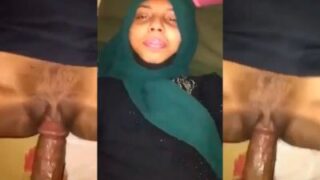 Hijabi Matre Digebuk Habis Demi Duit Di Video Mesum Pakistan