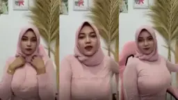 Ukhti Jilboobs Pamer Tubuh Mulus Live, Bikin Mupeng Banget