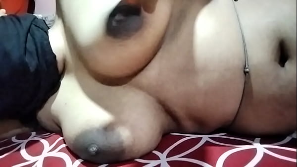 Mallu Indian Bhabh, Lagi Pengen Digoyang Abis-abis Di Atas Ranjang.