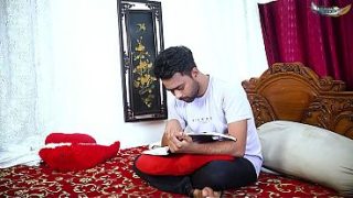 Ibu Tiri Montok Seksi Ngewe Sama Anak Tiri Pas Di Rumah Sendiri, Film Penuh Aksi Ngegila (audio Hindi).
