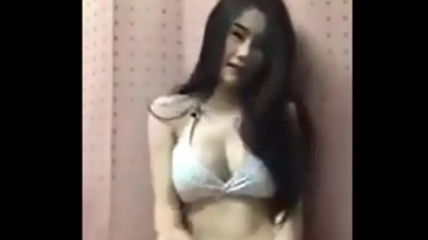Asiática Goyang Hot Di Live Fb Bikin Meleleh