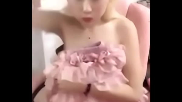 Cewek Cina Seksi, Siap Bikin Lo Nggak Bisa Tidur.