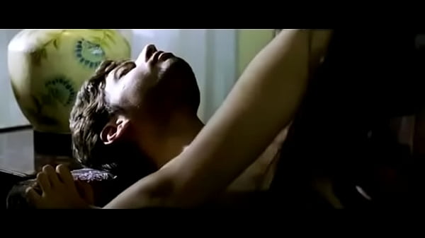 Adegan Panas Dan Seksi Di Film Hindi Yang Bikin Mendingin