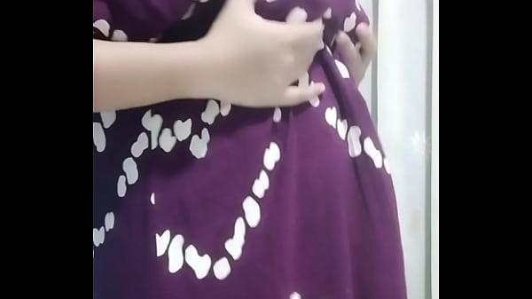 Bu Guru Berhijab Pamer Tempik Basah