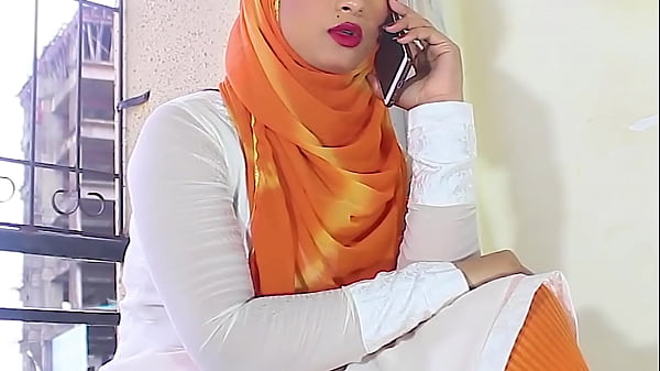 Salma Si Cewek Muslim Xxx Ngewe Temennya Pake Audio Hindi Kotor
