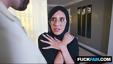 Hijabis Celah Keperawanan Malaikat Del Rey, Siap Aku Tobok