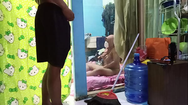 Teman Lagi Colmek, Gue Ngentot Istrinya Dari Belakang