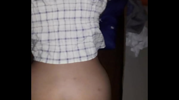 Bokep Indo Mula-mula Cuma Chat Iseng, Pas Suami Pergi Diam-diam Langsung Main Ke Rumah Binor Biar Bisa Ngentot.