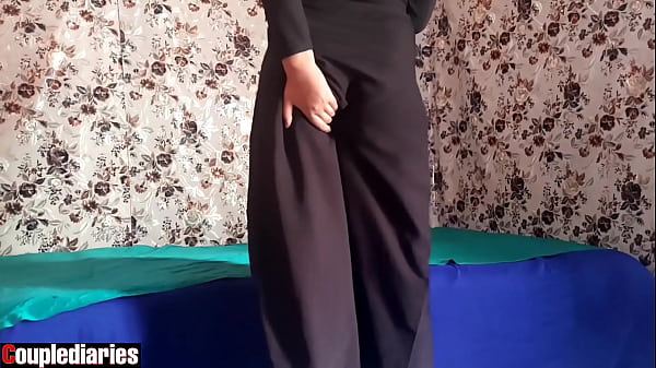 Istri Hijab Arab Lagi Sange, Manggil Selingkuhannya Minta Digenjot.