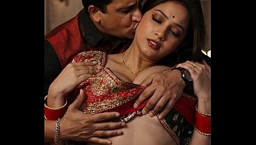 Hot Bengali Bhabhi, Muncrat Susu Ditekan, Romansa Basah.