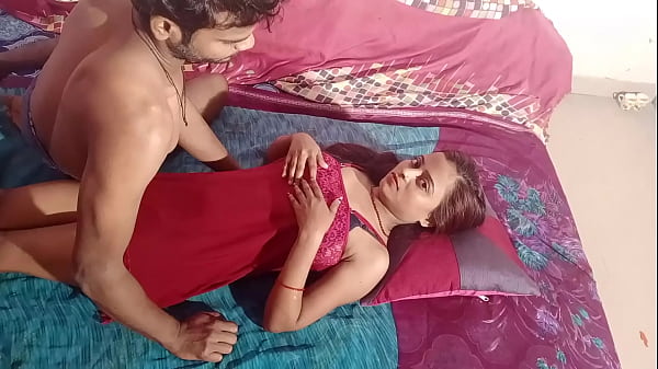 Ibu Rumah Tangga India Paling Hot, Montok Besar, Ngewe Kotor Sama Suami – Suara Desi Hindi Penuh