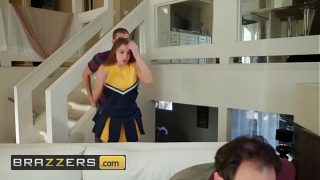 Remaja Suka Yang Gede – (gia Derza, Xander Corvus) – Cewek Cheerleader Nakal – Brazzers