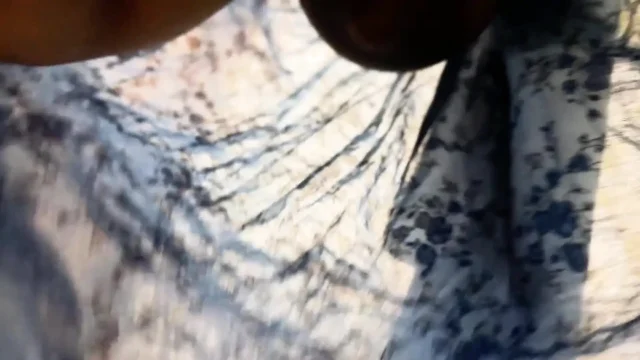 Huge Hanging Milky Tits & Ass Hot Indonesia Muslim Aunty Clean My Room & Try To Seduce Me For Sex