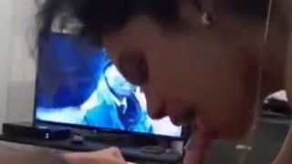 Ibu Tiri India Ngegesek Kontol Anak Tirinya