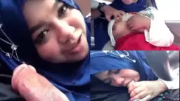 Tante Jilbab Ngocok Kontol Di Dalam Mobil, Crot Di Muka