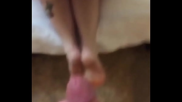 Ceweknya Dijilatin Mulut Sampe Crot, Video Amatir Bokep Turki Bikin Ngiler.