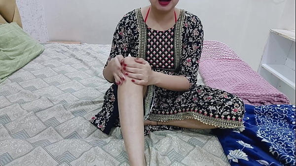 Saat Malam, Kakak Tiriku Sendirian Di Kamar, Aku Masuk Dan Memijat Tubuhku Sampai Ke Bagian Senggamamku.
