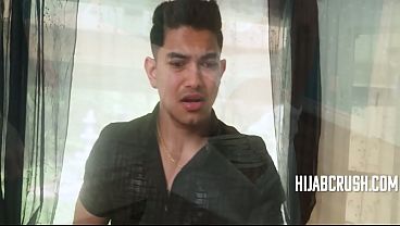 Gadis Arab Minta Pacarnya Latih Dia Keras Biar Suami Nanti Nggak Cari Istri Lain Biar Ranjangnya Nggak Dingin.