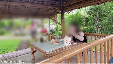 Di Luar Sama Orang Asing, Thailand, Langsung Crot Di Celana.