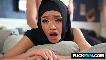 Hijabi Dikenalin Ke Budaya Amerika, Jade Kimiko & Parker Ambrose Bikin Panas