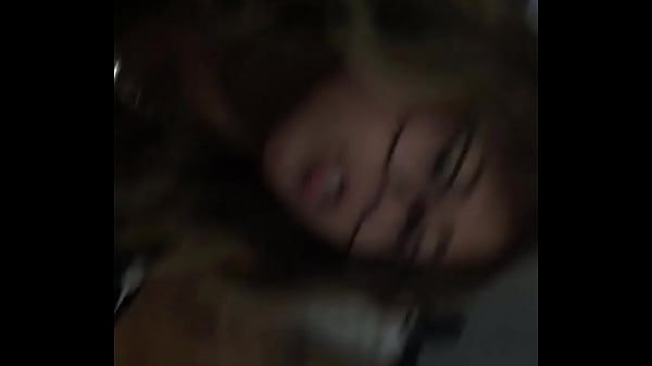 Nerd Asia Bikin Ngilu, Muka Polos Tapi Gaya Bikin Meleleh.