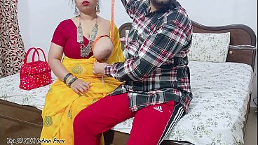 Jahit Baju Sambil Mainin Cewek India Goyang Pinggul Di Tokonya, Video Hindi Panas.