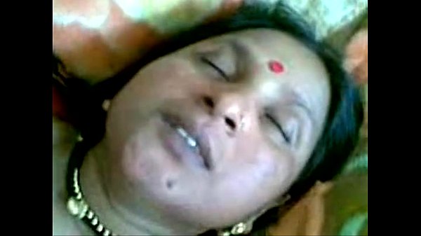 Video Desahan Bini Orang Di Desa, Dimainin Pas Suami Pergi – Xvideos.com