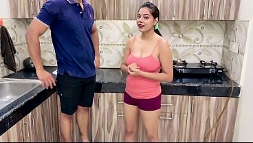 Cewek India Tiri Punya Memek Lebih Rapet Dari Istri Sendiri, Versi Hindi