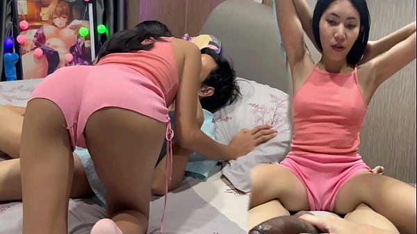 Kakak Tiri Panas Banget Puasin Nafsu Gue, Dia Juga Rela Direkam, Sialan!