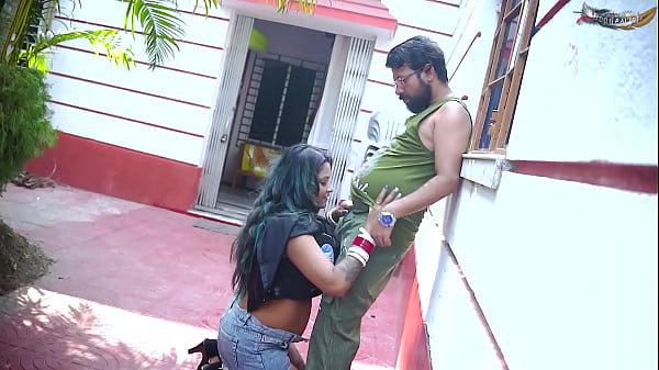 Desi Bengali Pasutri Ngebedahin Anal Di Luar Rumah Pake Suara Hindi (film Penuh)