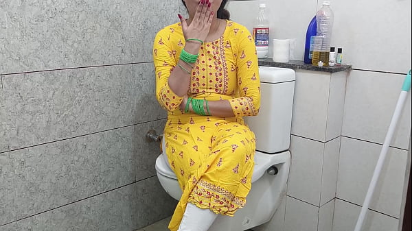 Ibu Tiri India Panas Ngentot Anak Tiri Kotor Di Kamar Mandi Dengan Suara Hindi