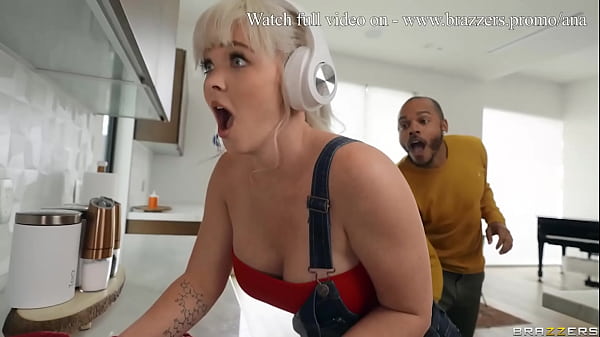 Tonton Penuh Aksi Anal Istriku Yang Montok!! – Kay Carter, Delilah Day / Brazzers / Streaming Langsung Dari Www.brazzers.promo/ana