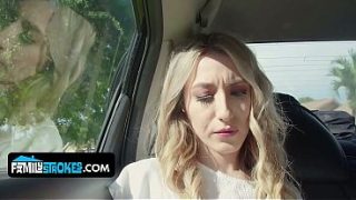 Ibu Mertua Montok Vivianne Desilva & Sophia Manis Saling Berebut Kontol Di Threesome Panas