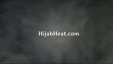 Bosok Arab Muslim Ketat Di Kantor Digebukin Ramai-ramai.