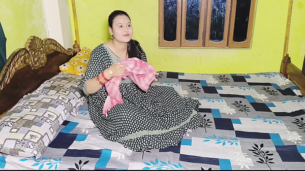 Desi Ibu Tiri Ngewe Dengan Anak Tiri Penuh Energi
