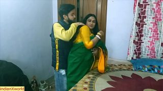 Nonton Bokep India Remaja Ngewe Sama Temen-temen, Video Hot Web Series Dengan Suara Hindi Jelas Bikin Makin Greget.