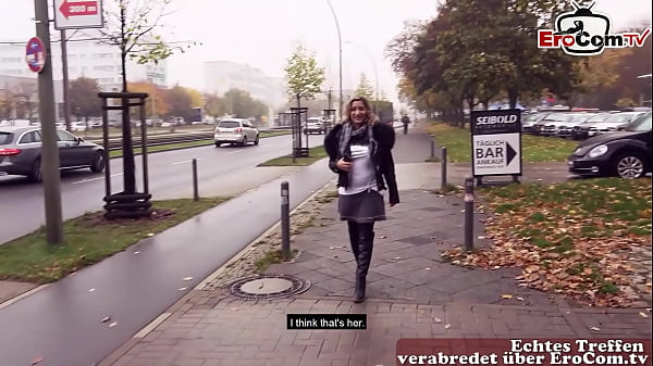 Gadis Turki Jerman Di Jalan, Digiring Paksa Buat Ngewe Publik Bareng Orang Asing